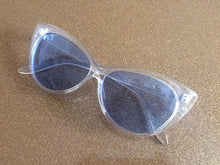 Load image into Gallery viewer, Cat eye vintage glasses