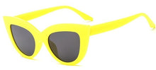 Load image into Gallery viewer, Cat Eye vintage glasses